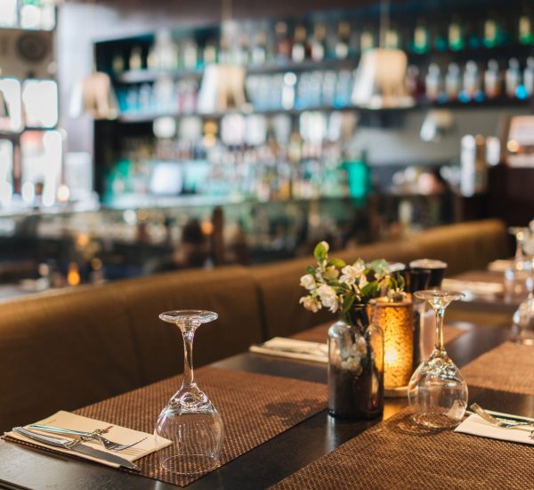 Glasses on the table in an restaurant